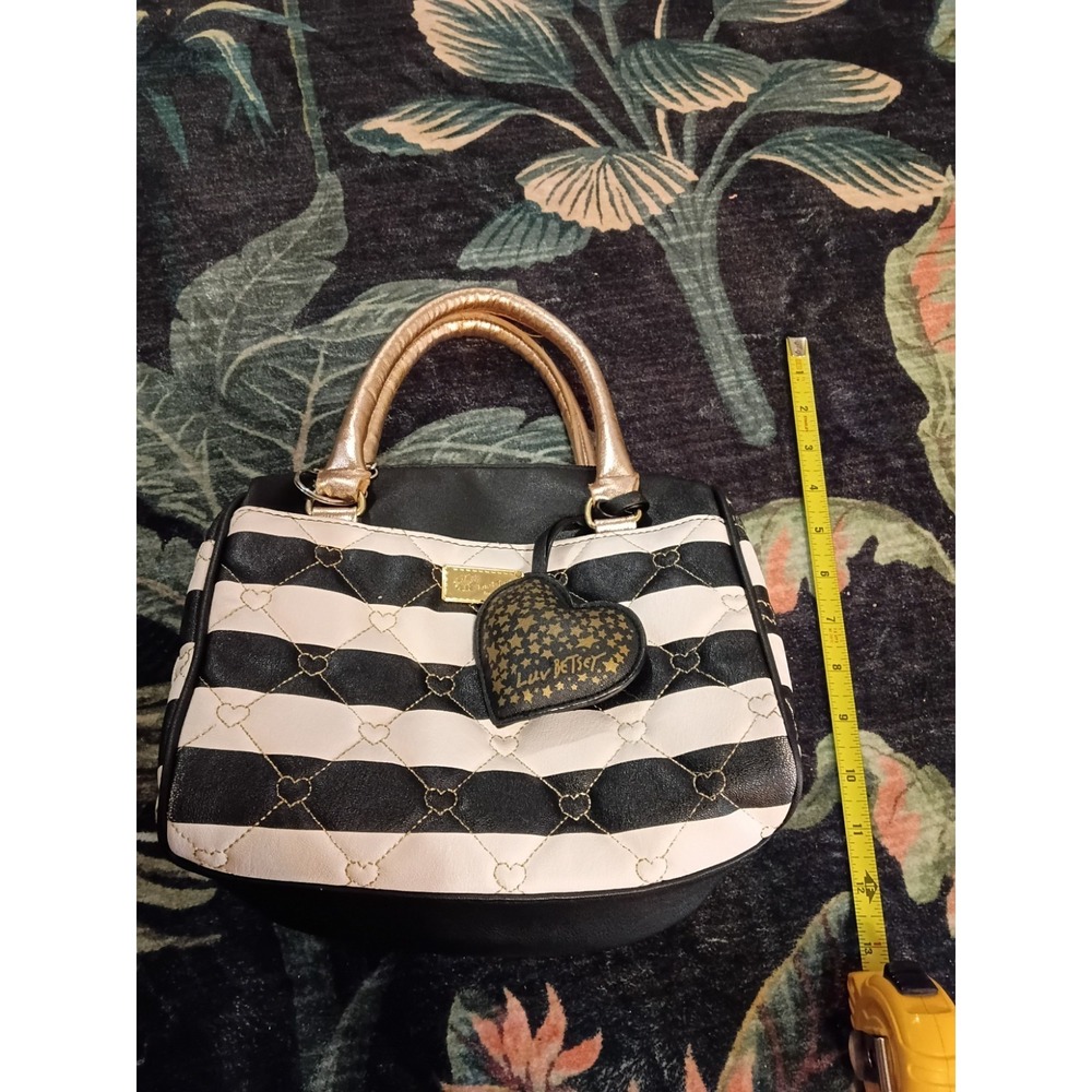 Betsey Johnson Black White Striped Heart Quilted Satchel Purse Bag - Picture 1 of 9